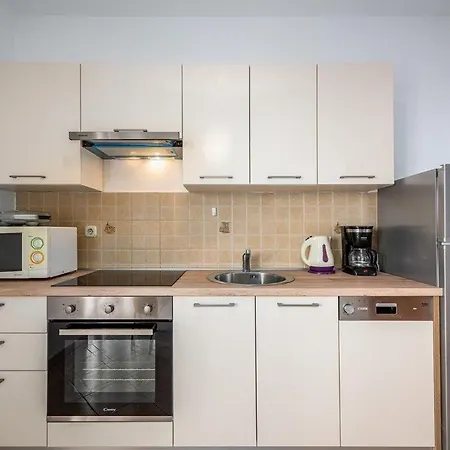Apartment Drenje *