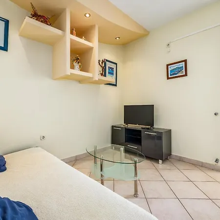 Apartment Drenje *